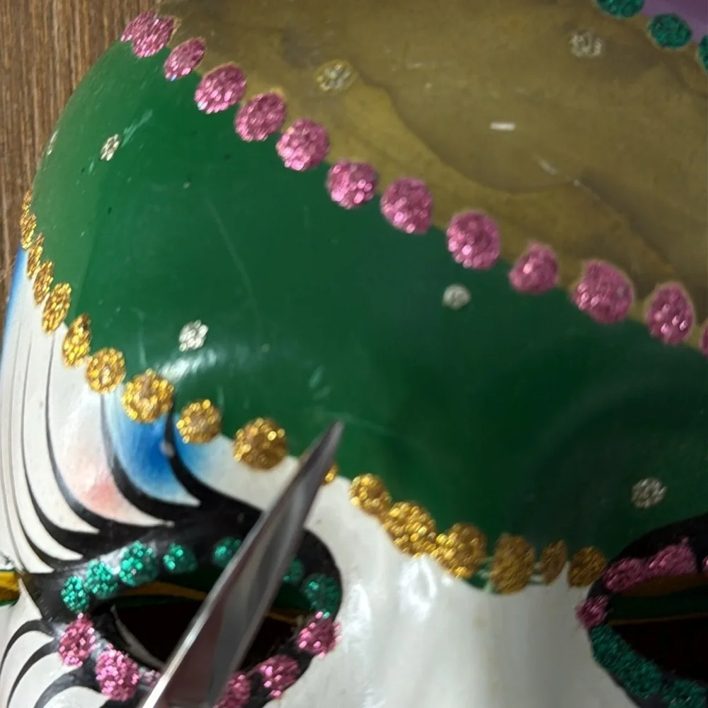 Ceramic Mask Mardi Gras Theme 5.35” x 4”